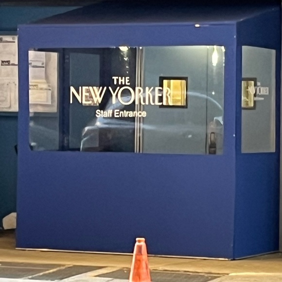 Meet your Posher, V - Picture 1 of 1